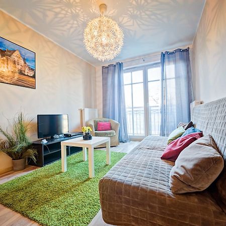 E-Apartamenty Koscielna 30 Poznań Extérieur photo