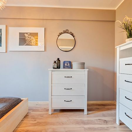 E-Apartamenty Koscielna 30 Poznań Extérieur photo