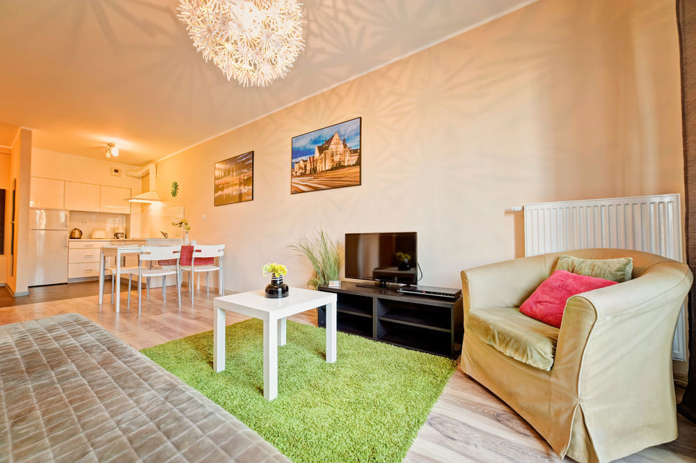 E-Apartamenty Koscielna 30 Poznań Extérieur photo